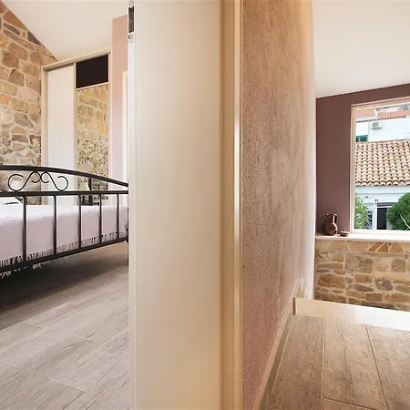 Filipetti With Heated Pool Villa *