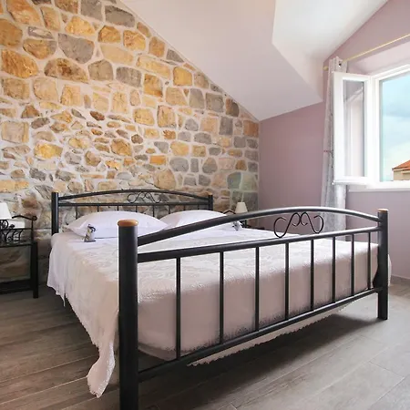 Villa Filipetti With Heated Pool *